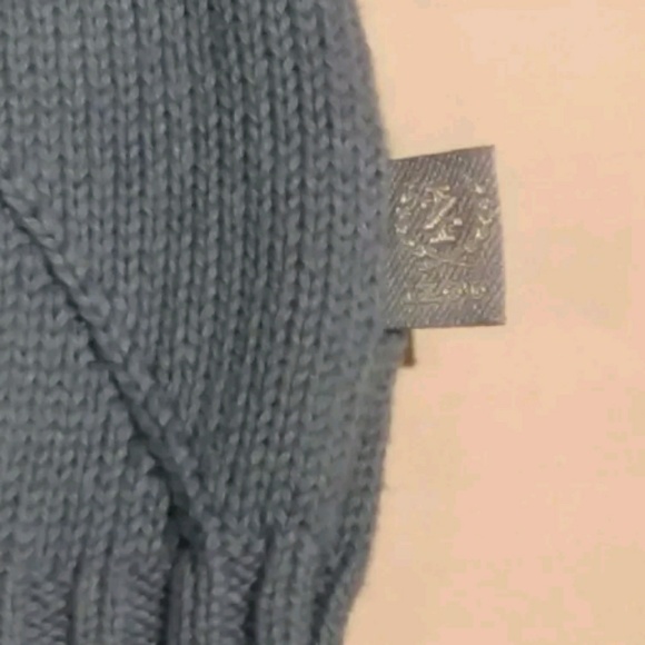 IZOD - XL Crewneck Sweater - Light Blue Color - Picture 5 of 7